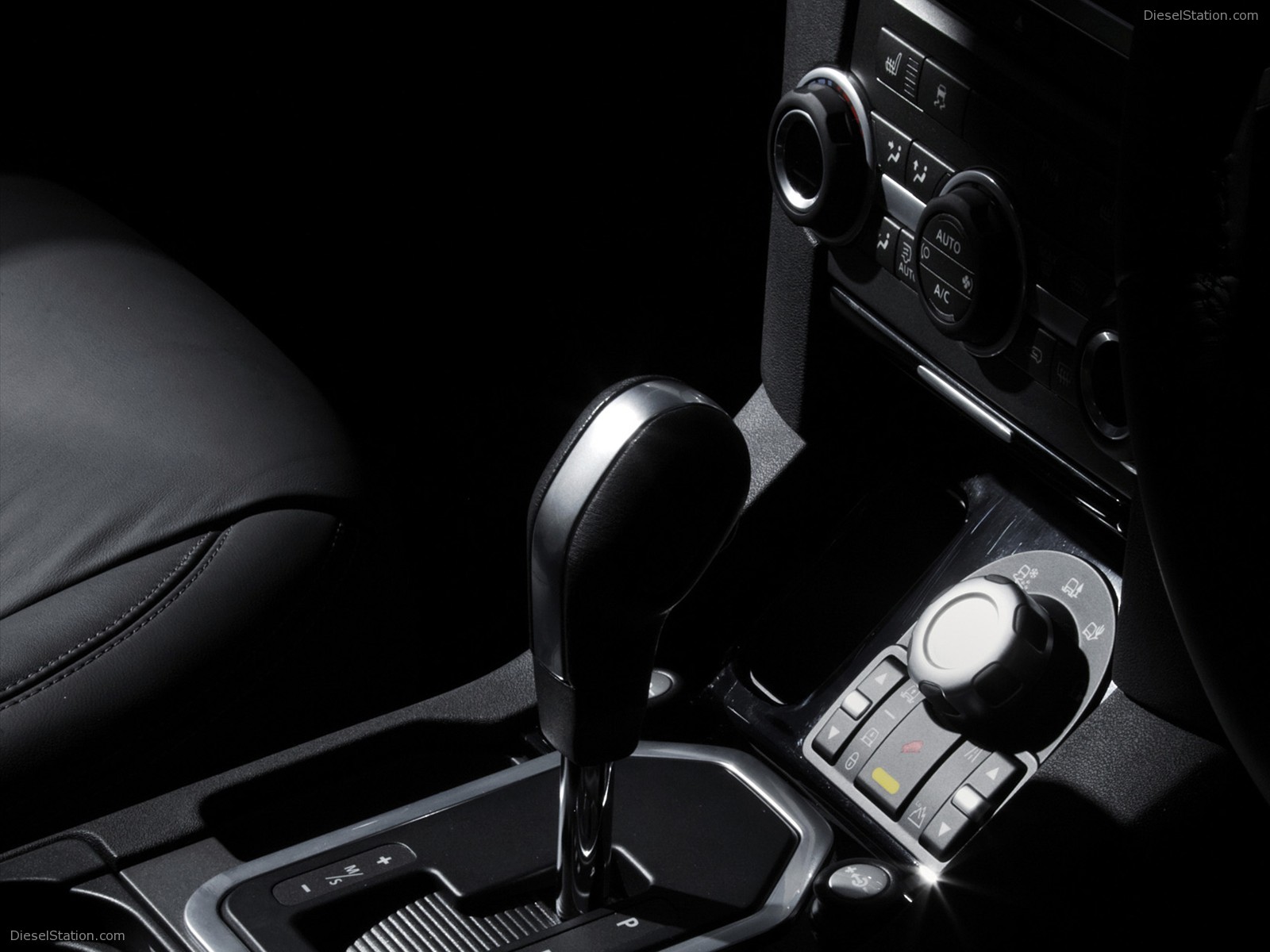 2010 Land Rover LR4